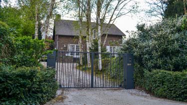 Moderne vleugelpoort met Jungle patroon - Maastricht
